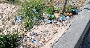 Esenyurt'ta Duyarsızlığın Adresi: Anpa Gros Market Çevresindeki Kirlilik ve Kaos Tepki Çekiyor