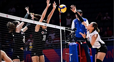 Filenin Sultanları Tayland'ı 3-0 Mağlup Etti