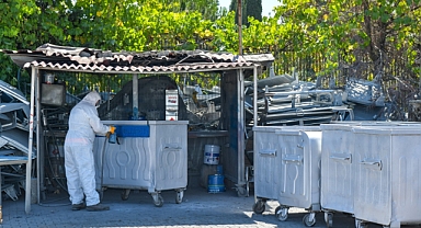 Esenyurt Belediyesi’nden Hijyen Atağı: İlçe Temizliği 7/24 Sürüyor