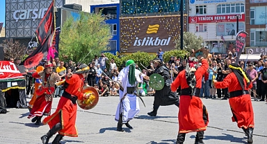 Esenyurt’ta Kerbela Şehitleri Gözyaşları ve Dualarla Anıldı