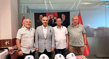 Hayırlı Olsun Ziyareti: İstanbul Balkan Spor Kulübü’nden BBP İlçe Başkanına Nezaket Ziyareti