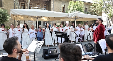 Kalplerin birleştiği konser: Darülaceze'de unutulmaz bir gün