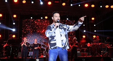 Karaburun’da Kabotaj Coşkusu: Denizcilik Bayramı Arnavutköy’de Şölenle Kutlandı