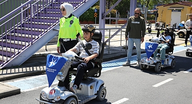 Küçükçekmece'de Trafik Eğitimi Eğlenceyle Buluşuyor