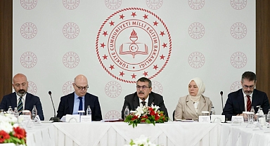 Millî Eğitim Bakanı Yusuf Tekin, 3. Dönem KEK Toplantısı katıldı. 