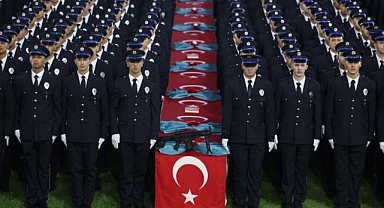 Polis Akademisi'nde Gurur Günü: Cumhurbaşkanı Erdoğan Mezuniyet Törenine Katıldı