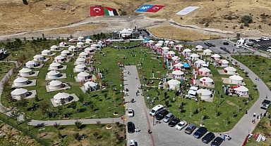 Bitlis’te Malazgirt Zaferi’nin 954. Yıl Dönümü Coşkuyla Kutlanıyor