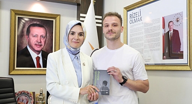 Devletin Şefkatli Eliyle Hayata Tutunan Rizeli Genç, Hikâyesini Kitaplaştırdı