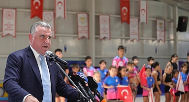 KKTC’de Türkiye’nin Katkılarıyla Yapılan Spor Tesisleri Törenle Açıldı