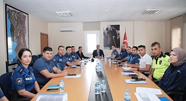 Küçükçekmece’de Huzur İçin Bir Araya Geldiler: İlçe Emniyet Asayiş Toplantısı Gerçekleştirildi