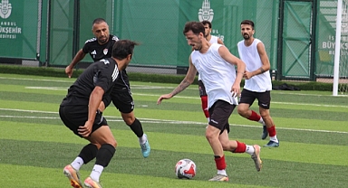 Taçspor ile Göktürk Sarayspor’dan Hazırlık Maçında Güç Gösterisi