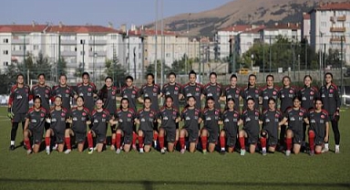 U17 Kız Millî Takımımız Erzurum’da Şampiyona Yolunda Hazırlanıyor