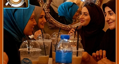 Ümraniye'de Kadınlara Özel Muhafazakâr Kafe: Sessiz Bir Devrim