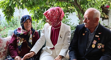 Bakan Göktaş’tan 48 Yıllık Sevgi Yolculuğuna Ziyaret