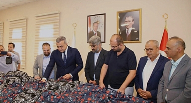 Küçükçekmece’de Eğitime Destek: Yetim Öğrencilere Çanta ve Kırtasiye Yardımı