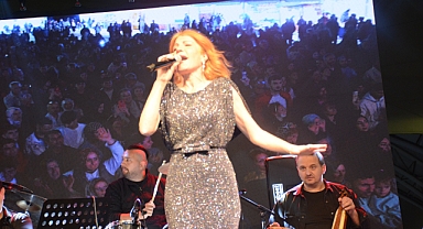 Küçükçekmece’de Horonla Harmanlanan Bir Veda: Zeynep Başkan’la Trabzon Günleri Finali