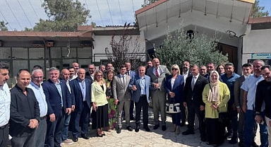 MHP Heyeti Beykoz’da Muhtarlar ve STK Temsilcileriyle Buluştu