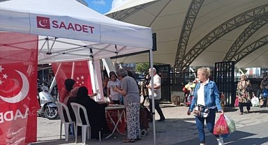 Saadet Partisi Stantlarına Küçükçekmecelilerden Yoğun İlgi