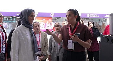 Sümeyye Erdoğan Bayraktar’dan Engelliler Sarayı Standına Ziyaret