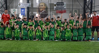 Yeşilova Esnaf Spor: Kendi İmkânlarıyla Büyük Hayaller Kuruyor