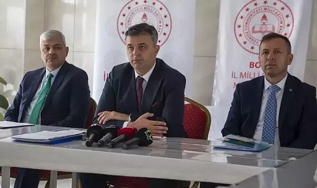 Bolu'da Öğretmen Kıyafetlerine Yeni Düzenleme: “Mesleğin Saygınlığı İçin”