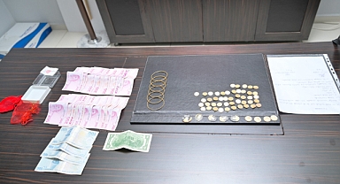 Esenyurt’ta Örnek Davranış: Bulunan 1.2 Milyonluk Çanta Sahibine Teslim Edildi