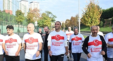 Gaziosmanpaşa’da 5. Cumhuriyet Koşusu Coşkuyla Gerçekleşti