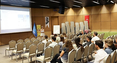 Küçükçekmece Belediyesi’nden Personele “Hızlı Okuma ve Anlama” Semineri