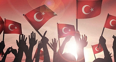 Küçükçekmece’de Cumhuriyet Rüzgârı Esiyor 102. Yıl Kutlamaları İçin Geri Sayım Başladı