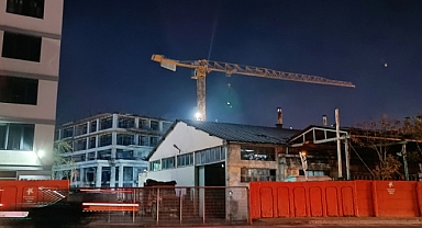 Küçükçekmece’de Gece İnşaatı Mahalleliyi Rahatsız Ediyor: Belediye ve Emniyete Çağrı