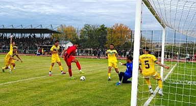 Küçükçekmece İdmanyurdu’ndan Deplasmanda Müthiş Geri Dönüş: 2-2