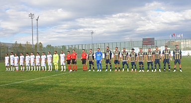 Küçükçekmece Sinopspor Deplasmanda Hakem Kararlarıyla Sarsıldı