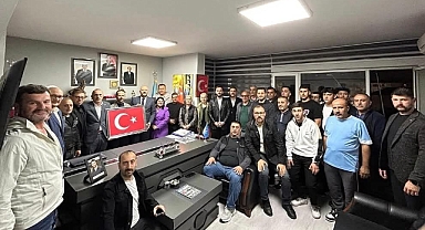 MHP Küçükçekmece'den Ülkü ocaklarına hayırlı olsun ziyareti