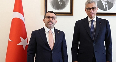 Milletvekili Adem Çalkın’dan Sağlık Bakanı Memişoğlu’na Kars İçin Ziyaret