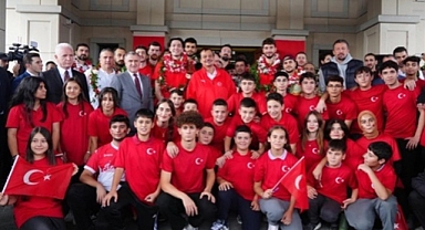 Milli Sporculardan Eylül Ayında Tarihi Başarılar