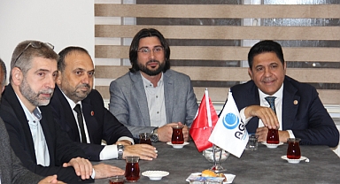 “Saadet Partisi Gençlerle Buluştu: Manevi Değerler ve İktidar Hazırlığı”