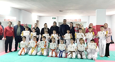 Yılmaz Karate Spor Kulübü’nde Kuşak Gururu: 2025 Üçüncü Dönem Sınavları Tamamlandı
