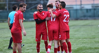 6 maçtır kazanan Beyoğlu Çukurspor 6 golle liderliğini pekiştirdi