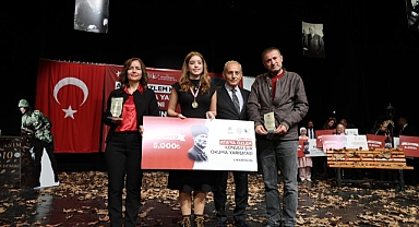 Ata’ya Özlem Şiirleri Sefaköy’de Yankılandı