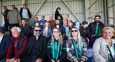 Bakırköyspor Fırtınası: 7-0’lık Zaferle Zirve Takibi Sürüyor!