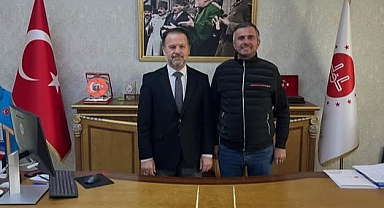 Biinsan Derneği Başkanı Naser Serbest’ten İlçe Müftüsüne Ziyaret