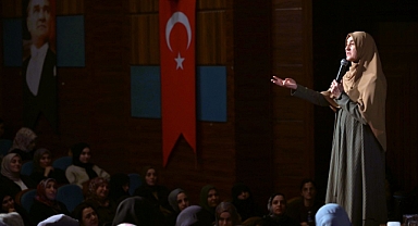 Esenyurt’ta “Zor Zamanlarda Aile Olabilmek” Söyleşisi