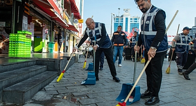 Esenyurt Temizlik Hareketi Merkez Mahallesi’nde Sürdü