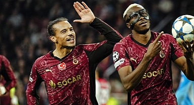 Galatasaray’dan Amsterdam’da Tarihi Zafer: Osimhen Fırtınası!