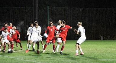  İşitme Engelli Millî Takımımız Yarı Finalde