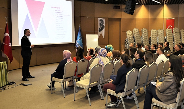 Küçükçekmece Belediyesi’nden Kamu İhale Mevzuatı Eğitimi”