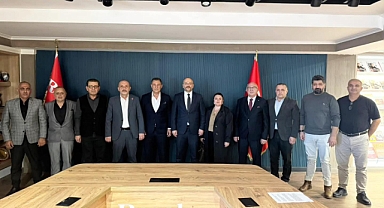  MHP Küçükçekmece İlçe Başkanlığı’ndan Taziye Ziyareti