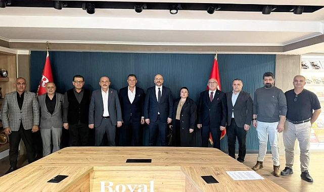 MHP Küçükçekmece İlçe Başkanlığı’ndan Taziye Ziyareti