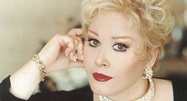 Sanat Camiası Yasta: Muazzez Abacı Hayatını Kaybetti