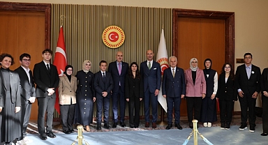 TBMM Başkanı Kurtulmuş, 26. Ulusal Çocuk Forumu temsilcilerini kabul etti